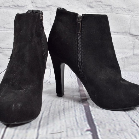Lane Bryant Black Ankle Boots 8W - Picture 2 of 12